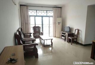 广场丽园电梯7楼出租，三房家电家具齐全。南北通透，年底房源少 - 钦州28生活网 qinzhou.28life.com