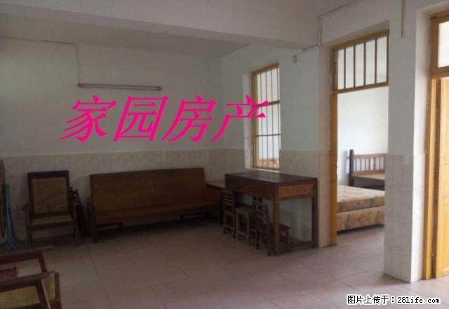 灵山人民路灵城二小旁3房出租,7000元/年 - 房屋出租 - 房屋租售 - 钦州分类信息 - 钦州28生活网 qinzhou.28life.com