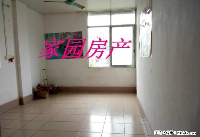 六峰路单位房出租2房2厅,免物业,清静舒适 - 房屋出租 - 房屋租售 - 钦州分类信息 - 钦州28生活网 qinzhou.28life.com