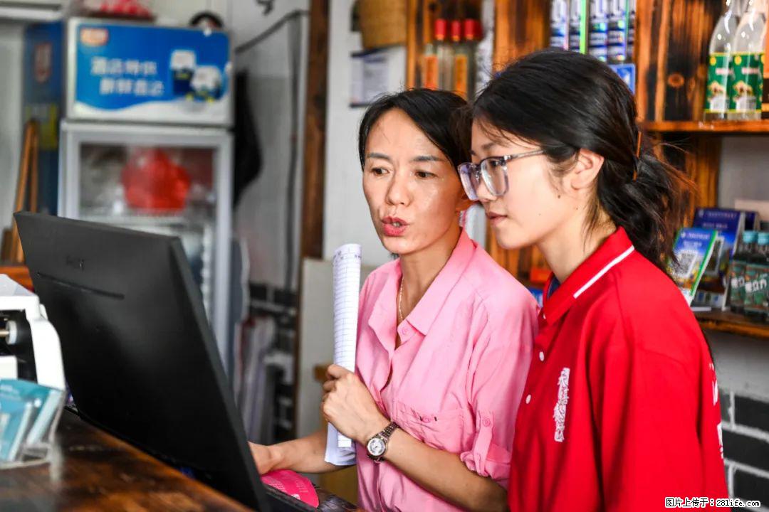 全网追的“扁担女孩”，找了一份暑假工，时薪12元 - 钦州生活资讯 - 钦州28生活网 qinzhou.28life.com